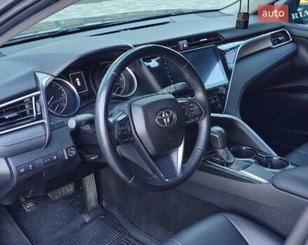 Серый Тойота Камри, объемом двигателя 2.5 л и пробегом 105 тыс. км за 19500 $, фото 15 на Automoto.ua