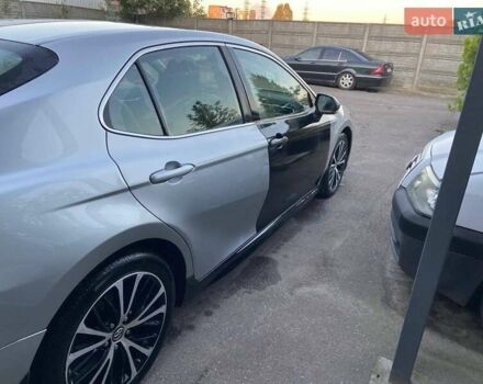 Сірий Тойота Камрі, об'ємом двигуна 2.49 л та пробігом 60 тис. км за 24200 $, фото 37 на Automoto.ua