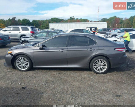 Серый Тойота Камри, объемом двигателя 3.5 л и пробегом 137 тыс. км за 5200 $, фото 13 на Automoto.ua