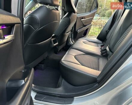 Серый Тойота Камри, объемом двигателя 2.49 л и пробегом 78 тыс. км за 18500 $, фото 69 на Automoto.ua