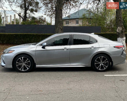 Серый Тойота Камри, объемом двигателя 2.49 л и пробегом 100 тыс. км за 20000 $, фото 7 на Automoto.ua