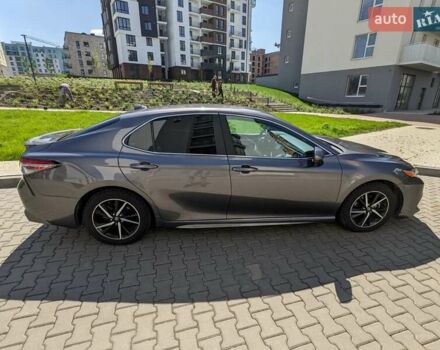 Серый Тойота Камри, объемом двигателя 2.49 л и пробегом 27 тыс. км за 26999 $, фото 40 на Automoto.ua