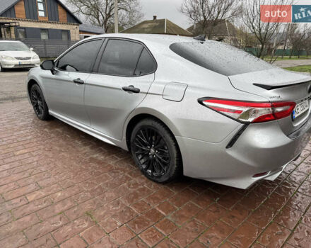 Сірий Тойота Камрі, об'ємом двигуна 2.49 л та пробігом 177 тис. км за 21500 $, фото 4 на Automoto.ua