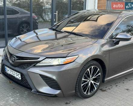 Сірий Тойота Камрі, об'ємом двигуна 2.49 л та пробігом 137 тис. км за 18700 $, фото 8 на Automoto.ua