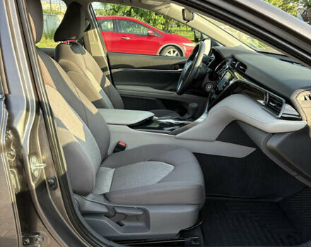 Серый Тойота Камри, объемом двигателя 2.49 л и пробегом 44 тыс. км за 22499 $, фото 41 на Automoto.ua