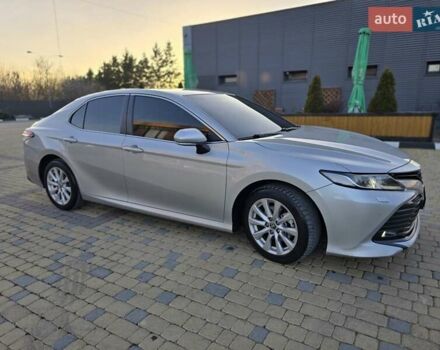 Сірий Тойота Камрі, об'ємом двигуна 2.49 л та пробігом 170 тис. км за 21900 $, фото 35 на Automoto.ua