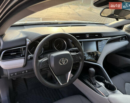 Серый Тойота Камри, объемом двигателя 2.49 л и пробегом 44 тыс. км за 22499 $, фото 62 на Automoto.ua