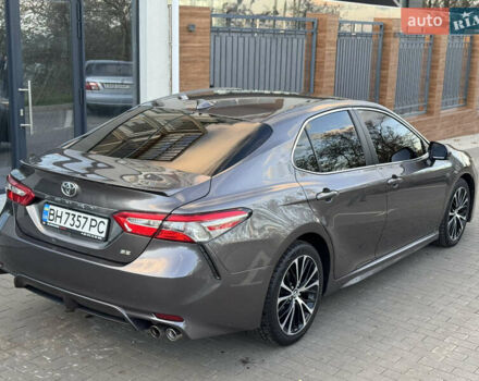 Сірий Тойота Камрі, об'ємом двигуна 2.49 л та пробігом 137 тис. км за 18700 $, фото 34 на Automoto.ua