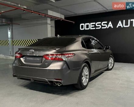 Сірий Тойота Камрі, об'ємом двигуна 2.49 л та пробігом 58 тис. км за 18800 $, фото 10 на Automoto.ua