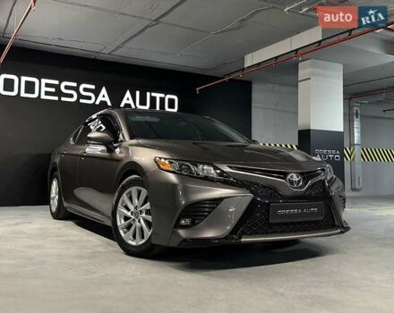 Сірий Тойота Камрі, об'ємом двигуна 2.49 л та пробігом 58 тис. км за 18800 $, фото 9 на Automoto.ua