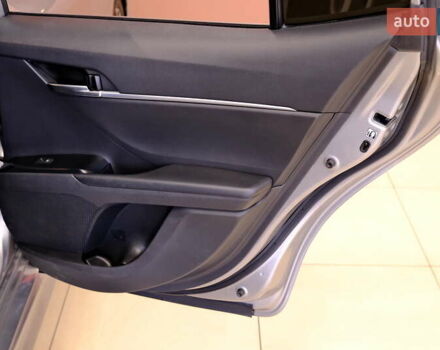 Тойота Камри 2019 в Одессе на Automoto.ua Серый Тойота Камри, объемом двигателя 2.5 л и пробегом 47 тыс. км за 18900 $, фото 36 на Automoto.ua