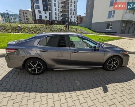 Серый Тойота Камри, объемом двигателя 2.49 л и пробегом 27 тыс. км за 26999 $, фото 39 на Automoto.ua