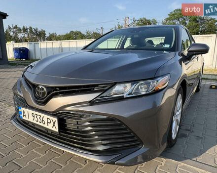 Серый Тойота Камри, объемом двигателя 2.49 л и пробегом 44 тыс. км за 22499 $, фото 9 на Automoto.ua