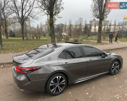 Серый Тойота Камри, объемом двигателя 2.49 л и пробегом 105 тыс. км за 24500 $, фото 18 на Automoto.ua
