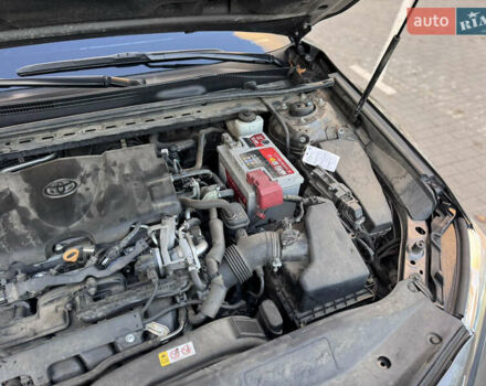 Сірий Тойота Камрі, об'ємом двигуна 2.49 л та пробігом 137 тис. км за 18700 $, фото 82 на Automoto.ua