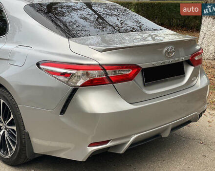 Серый Тойота Камри, объемом двигателя 2.49 л и пробегом 100 тыс. км за 20000 $, фото 6 на Automoto.ua