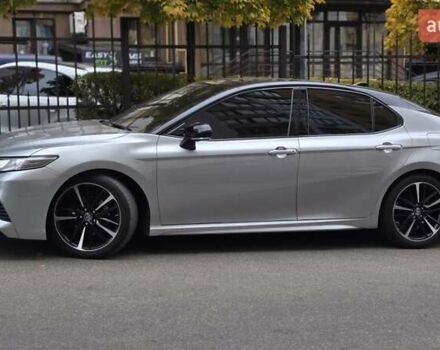 Серый Тойота Камри, объемом двигателя 3.5 л и пробегом 171 тыс. км за 22999 $, фото 4 на Automoto.ua