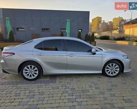 Сірий Тойота Камрі, об'ємом двигуна 2.49 л та пробігом 170 тис. км за 21900 $, фото 9 на Automoto.ua