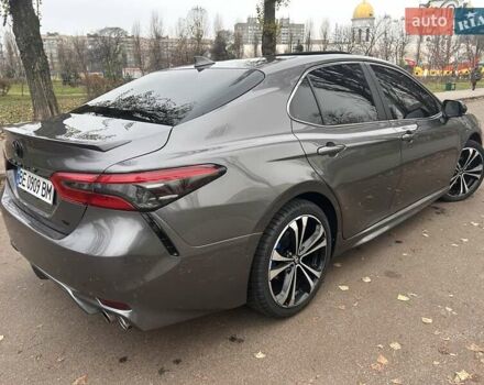 Серый Тойота Камри, объемом двигателя 2.49 л и пробегом 105 тыс. км за 24500 $, фото 4 на Automoto.ua