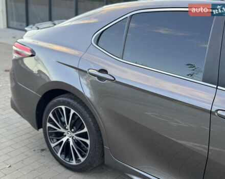 Сірий Тойота Камрі, об'ємом двигуна 2.49 л та пробігом 137 тис. км за 18700 $, фото 37 на Automoto.ua