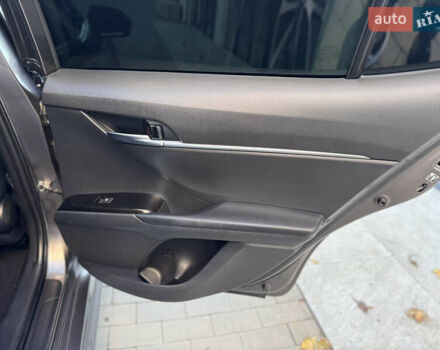 Сірий Тойота Камрі, об'ємом двигуна 2.49 л та пробігом 137 тис. км за 18700 $, фото 64 на Automoto.ua