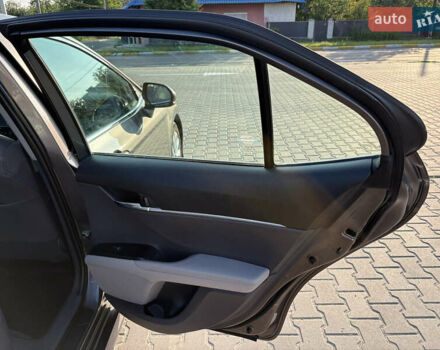 Серый Тойота Камри, объемом двигателя 2.49 л и пробегом 44 тыс. км за 22499 $, фото 36 на Automoto.ua