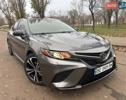 Серый Тойота Камри, объемом двигателя 2.49 л и пробегом 105 тыс. км за 24500 $, фото 10 на Automoto.ua