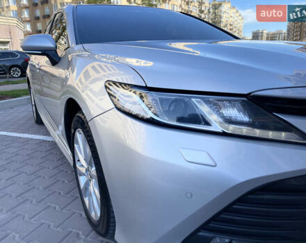 Сірий Тойота Камрі, об'ємом двигуна 2.49 л та пробігом 170 тис. км за 20500 $, фото 10 на Automoto.ua