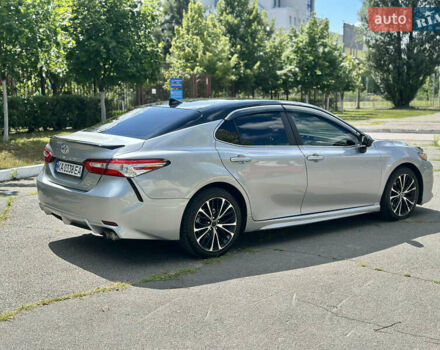 Сірий Тойота Камрі, об'ємом двигуна 2.49 л та пробігом 130 тис. км за 21000 $, фото 2 на Automoto.ua