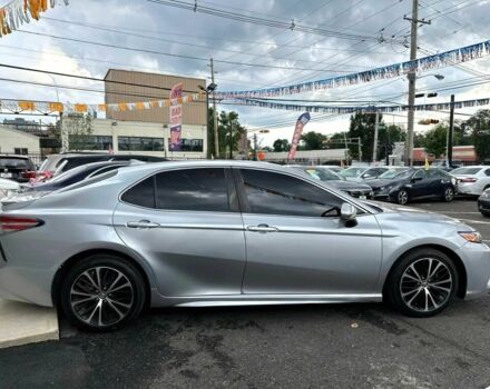 Сірий Тойота Камрі, об'ємом двигуна 2.5 л та пробігом 63 тис. км за 13000 $, фото 3 на Automoto.ua