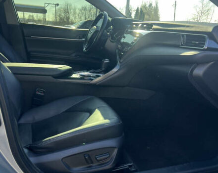 Сірий Тойота Камрі, об'ємом двигуна 2.49 л та пробігом 142 тис. км за 22000 $, фото 9 на Automoto.ua