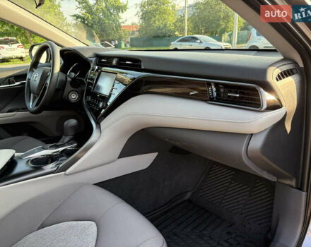 Серый Тойота Камри, объемом двигателя 2.49 л и пробегом 44 тыс. км за 22499 $, фото 39 на Automoto.ua