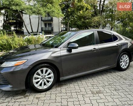 Сірий Тойота Камрі, об'ємом двигуна 2.49 л та пробігом 100 тис. км за 19700 $, фото 3 на Automoto.ua