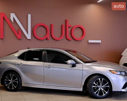 Тойота Камри 2019 в Одессе на Automoto.ua Серый Тойота Камри, объемом двигателя 2.5 л и пробегом 47 тыс. км за 18900 $, фото 7 на Automoto.ua
