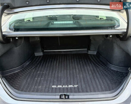 Серый Тойота Камри, объемом двигателя 2.49 л и пробегом 44 тыс. км за 22499 $, фото 31 на Automoto.ua