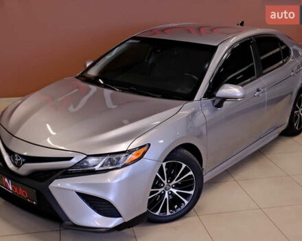 Тойота Камри 2019 в Одессе на Automoto.ua Серый Тойота Камри, объемом двигателя 2.5 л и пробегом 47 тыс. км за 18900 $, фото 10 на Automoto.ua