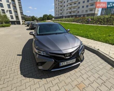 Серый Тойота Камри, объемом двигателя 2.49 л и пробегом 27 тыс. км за 26999 $, фото 19 на Automoto.ua