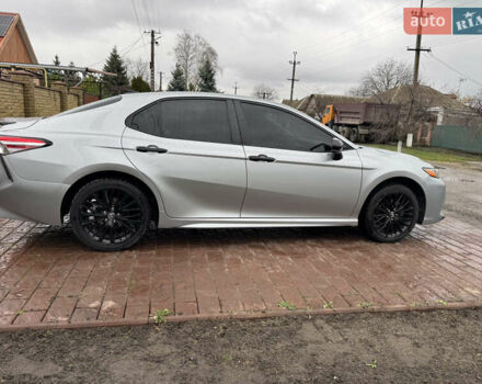 Сірий Тойота Камрі, об'ємом двигуна 2.49 л та пробігом 177 тис. км за 21500 $, фото 2 на Automoto.ua