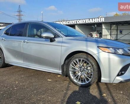 Сірий Тойота Камрі, об'ємом двигуна 2.49 л та пробігом 49 тис. км за 26100 $, фото 3 на Automoto.ua