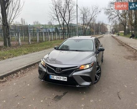 Серый Тойота Камри, объемом двигателя 2.49 л и пробегом 105 тыс. км за 24500 $, фото 7 на Automoto.ua