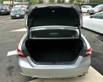 Сірий Тойота Камрі, об'ємом двигуна 2.5 л та пробігом 63 тис. км за 13000 $, фото 20 на Automoto.ua