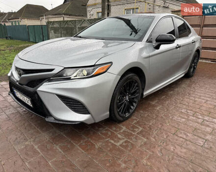 Сірий Тойота Камрі, об'ємом двигуна 2.49 л та пробігом 177 тис. км за 21500 $, фото 3 на Automoto.ua
