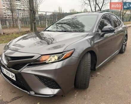 Серый Тойота Камри, объемом двигателя 2.49 л и пробегом 105 тыс. км за 24500 $, фото 13 на Automoto.ua