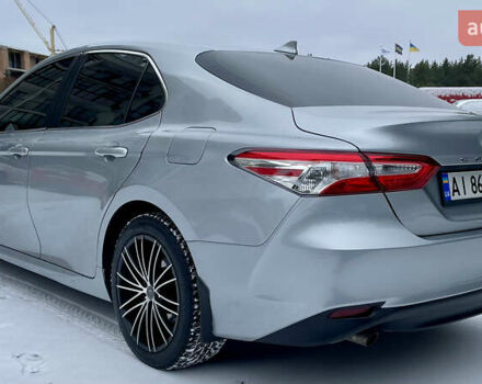 Серый Тойота Камри, объемом двигателя 2.49 л и пробегом 86 тыс. км за 22500 $, фото 5 на Automoto.ua