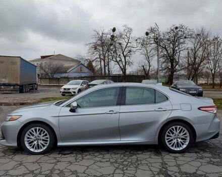 Серый Тойота Камри, объемом двигателя 2.5 л и пробегом 41 тыс. км за 28000 $, фото 2 на Automoto.ua