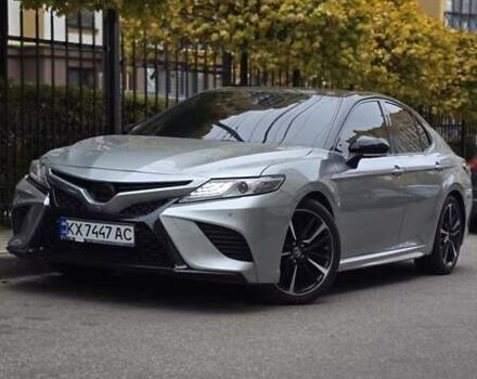 Серый Тойота Камри, объемом двигателя 3.5 л и пробегом 171 тыс. км за 22999 $, фото 6 на Automoto.ua