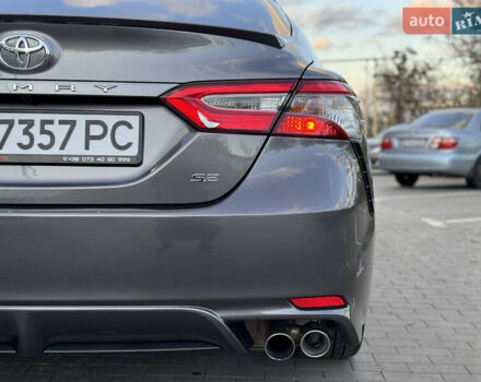 Сірий Тойота Камрі, об'ємом двигуна 2.49 л та пробігом 137 тис. км за 18700 $, фото 40 на Automoto.ua