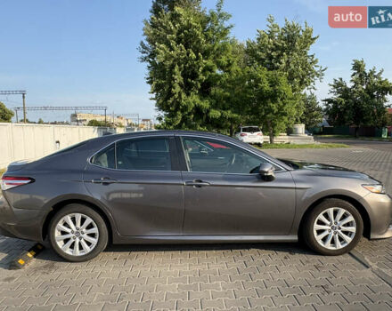 Серый Тойота Камри, объемом двигателя 2.49 л и пробегом 44 тыс. км за 22499 $, фото 14 на Automoto.ua