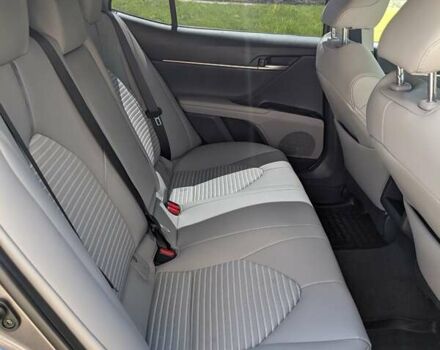 Серый Тойота Камри, объемом двигателя 2.49 л и пробегом 27 тыс. км за 26999 $, фото 51 на Automoto.ua