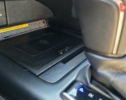 Серый Тойота Камри, объемом двигателя 3.5 л и пробегом 171 тыс. км за 22999 $, фото 41 на Automoto.ua